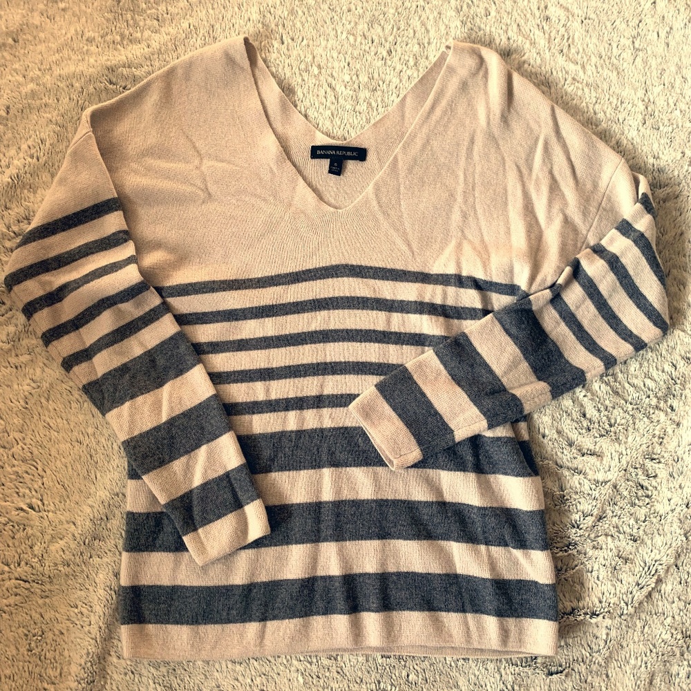 Banana Republic Striped V Neck Sweater